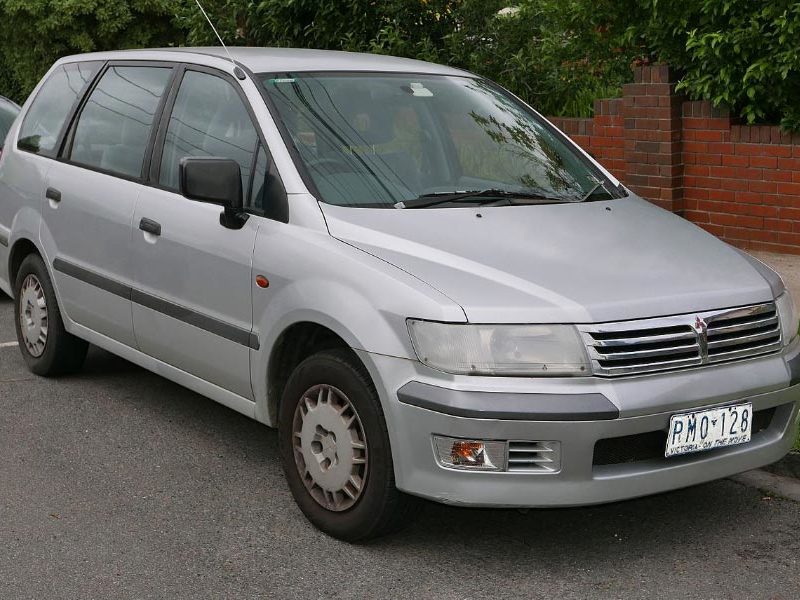 Mitsubishi Chariot Grandis